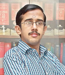 Karthick Bhatt - Theatre Artiste