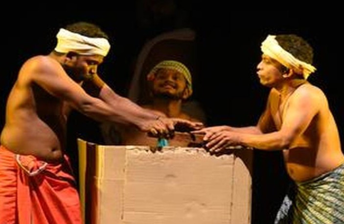 Little Earth School of Theatre